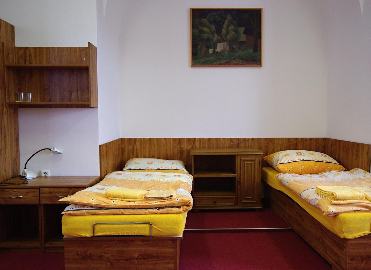 Hotel Koleje Zamecek Lednice Zewnętrze zdjęcie