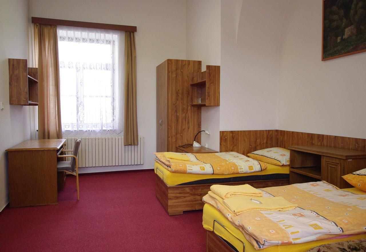 Hotel Koleje Zamecek Lednice Zewnętrze zdjęcie
